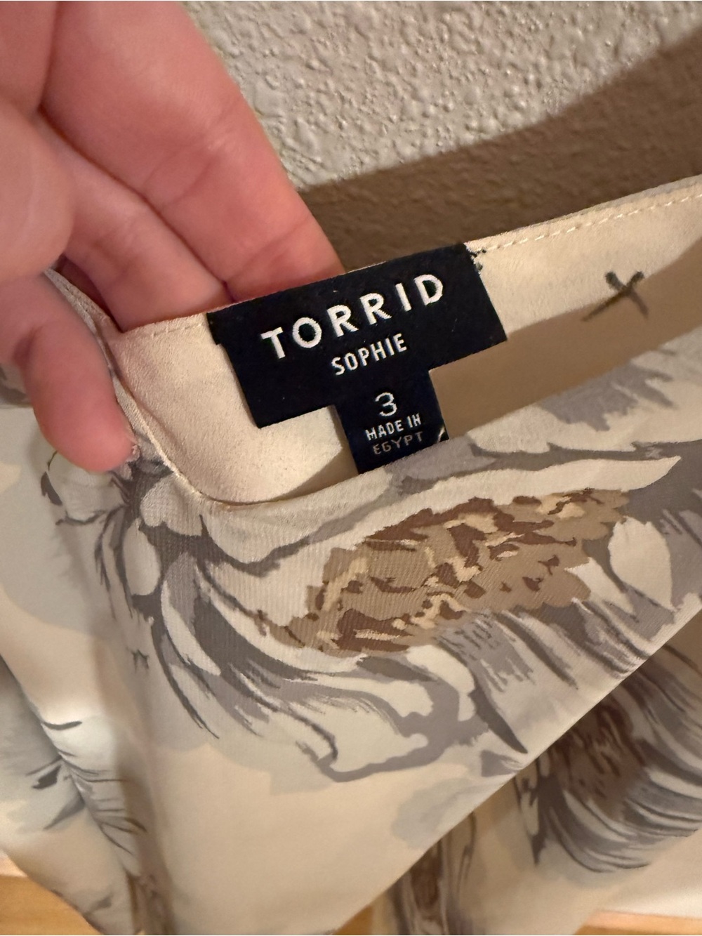 TORRID SOPHIE CHIFFON SWING CAMI ALBA FLORAL 3 - Picture 5 of 6